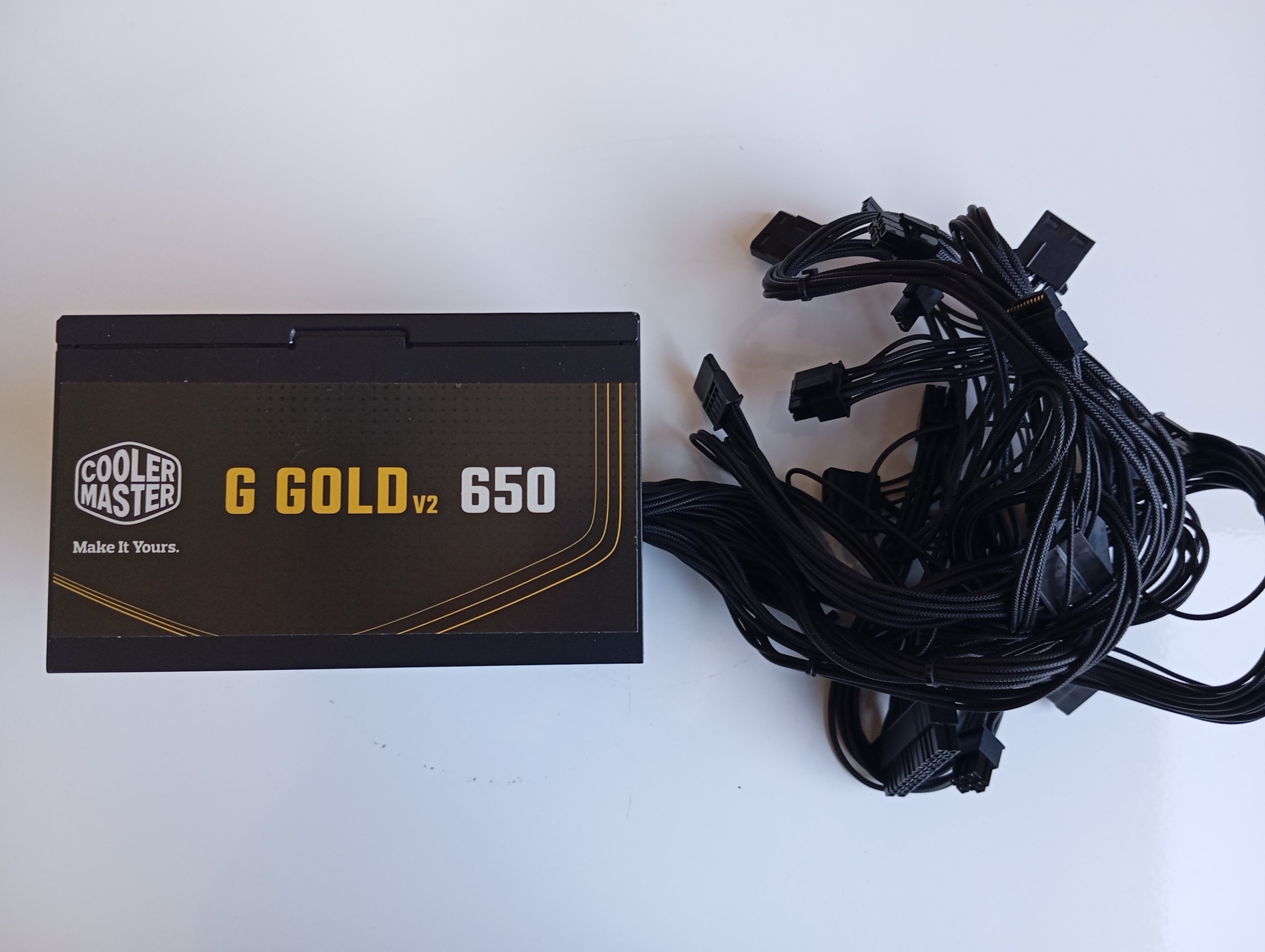 Refurbished Cooler Master G Gold 650 V2 650 Watt Refurbished Cooler Master G Gold 650 V2 650 Watt